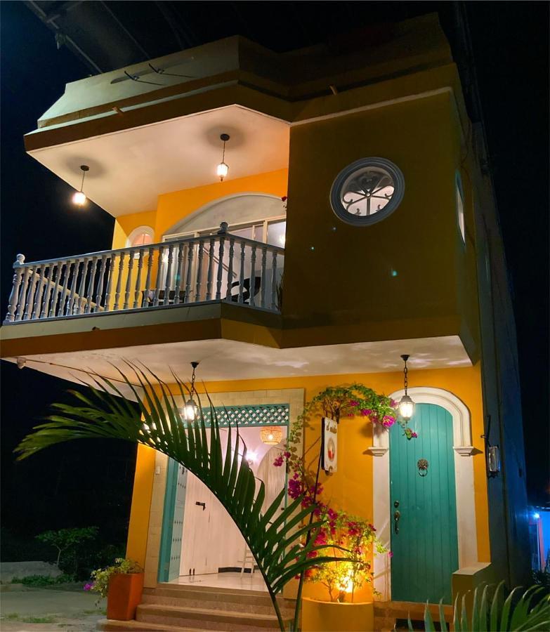 El Nido Boutique B&B Puerto López Exteriör bild